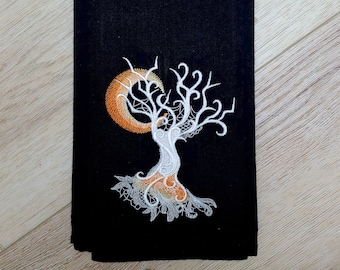 Halloween - Ghost Baroque Tree Tea Towel
