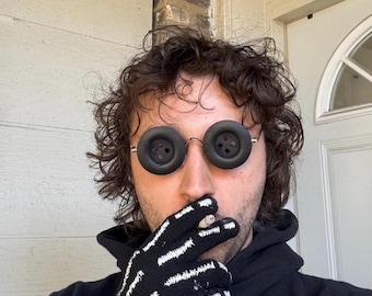 Button Eyes Wood Button The Other Mother Halloween-cosplaykostuum - op bestelling gemaakt
