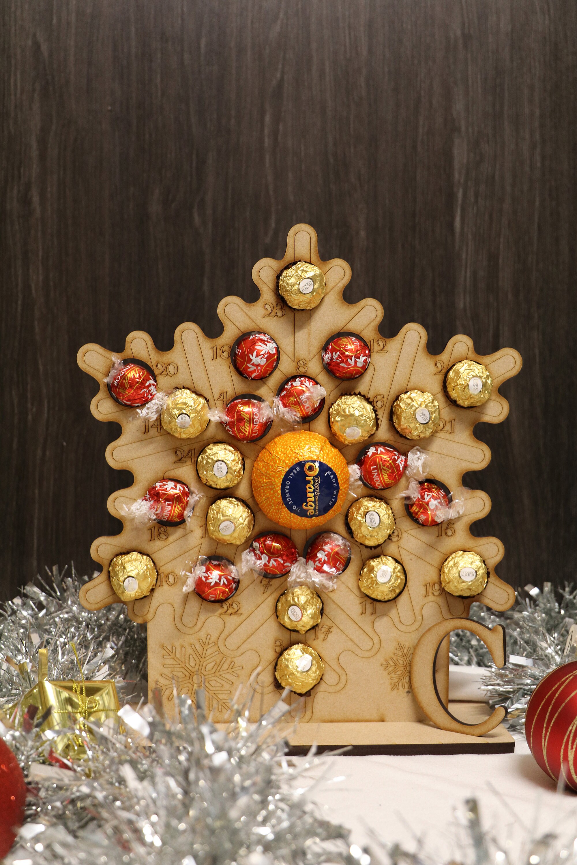 maison-d-corations-de-no-l-sapins-ferrero-rocher-lindt-chocolat-boules