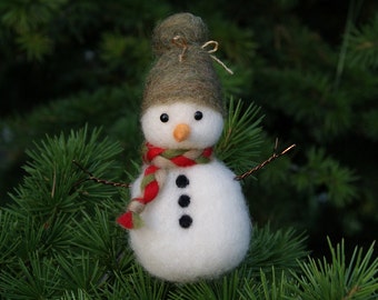 Needle felted snowman, Christmas snowman