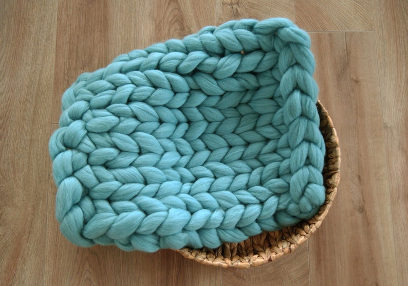 basket stuffer merino wool blanket bump blanket Newborn wool blanket chunky wool blanket hand knitted blanket newborn photo prop