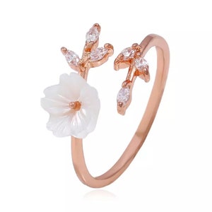 TRENDY  Flower Ring Engagement Ring for Women's Rings for Lovers