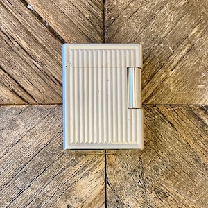 S. T. Dupont lighter - Line 1 - Small model - Vertical line design - Silver plated - Vintage