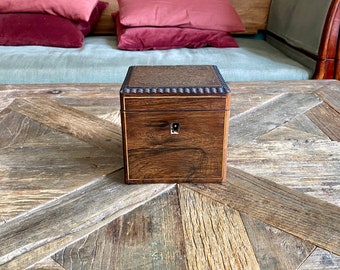 Rosewood box with refined inlaid copper designs