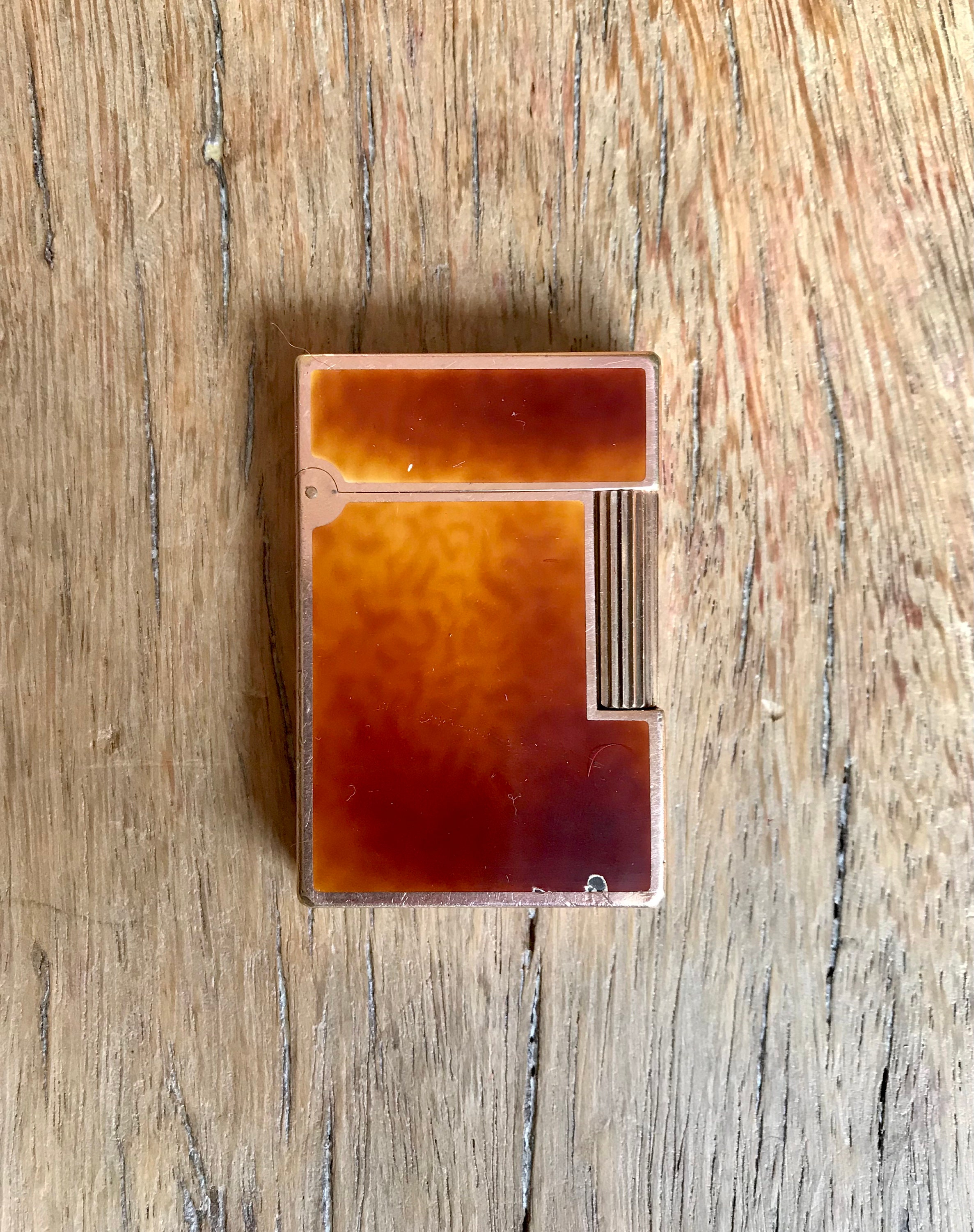 S. T. Dupont Lighter, Serie 2, brown Chinese lacquer Briquet S. T