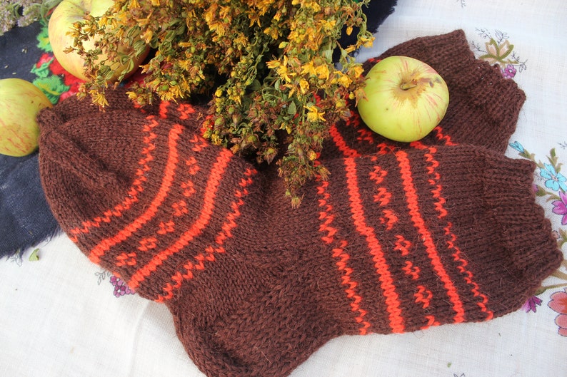 Women/'s hand knit winter socks Handmade Knitted Warm Wool Sock