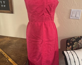 Vintage 1960s Mod Etui Pink Jeunesse Kleid ausgezeichnet klein