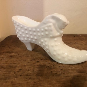 Vintage Fenton Hobnail White Milk Glass Petite Decorative High Heel Shoe