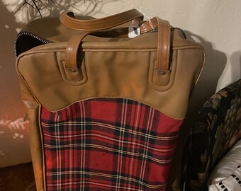 1970’s Thermos Picnic Set Plaid Thermos