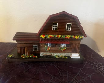 Vintage Toyo Japanese Swiss Chalet music & jewelry box