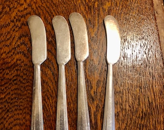 Silver Plated Butter Knives, Reed and Barton, Silverware, Spreaders Set of 4