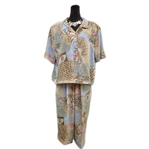 Afrikanische Safari Retro 80er Jahre Silky Pyjama Set Large XL / Geparden Print Ostafrika Travel Map Urlaub / Sea Suns Sommer Pyjama Capri Hose Set