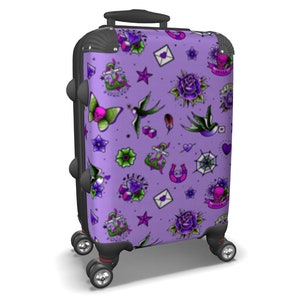 Paarse retro tattoo reiskoffer, 360 graden wielen, lichtgewicht, handbagage, gepersonaliseerd