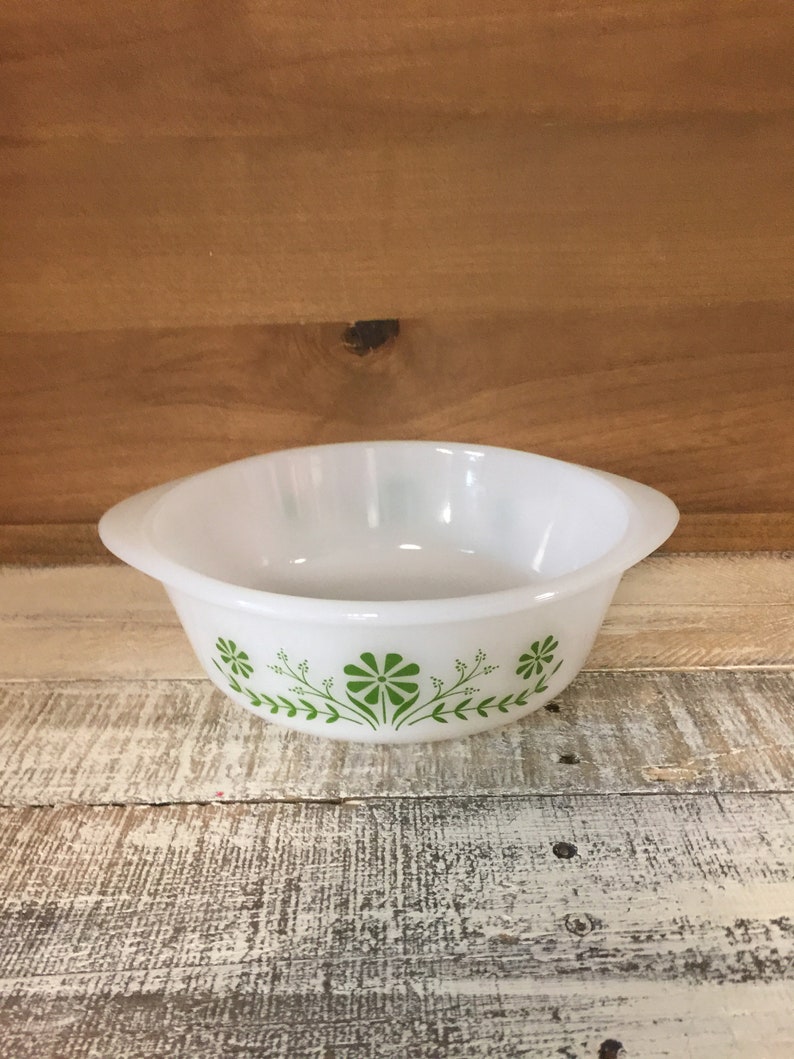 Green Daisy Glass Bake Dish Green Daisy Bowl Mid Century Baking Dish Glass bake J-2600 Mid Century Glass Bake Dish 1 12 Qt