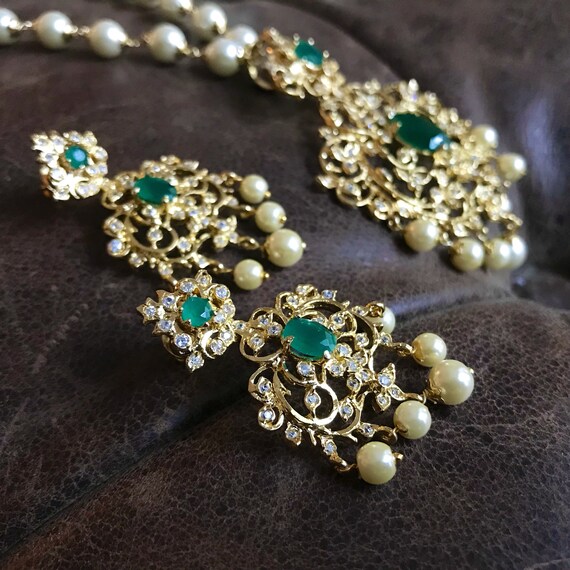 Cz Emerald Pendant Mala Earrings - Pendant Set With Pearl Mala Cz Emerald Pendant Mala Earrings - Pendant Set With Pearl Mala