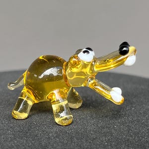 Yellow Glass Hippo Figurine – Hand Blown Hippopotamus Sculpture – Art Glass Animal – Small Hippo Gift – Miniature Hippo for Dollhouse Decor