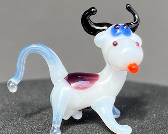 陶器製ミニチュア牛：1/12スケールドールハウス用動物 - Etsy 日本