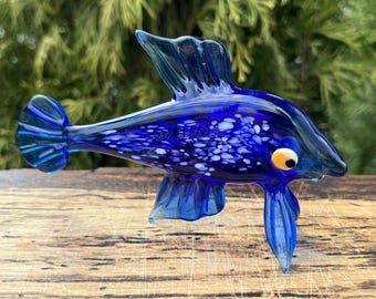 深い青色ガラスの魚型の灰皿 兼 花瓶 ※蚊取り線香置き 小物入れetcにも il_340x270.7698837871_8n40.jpg