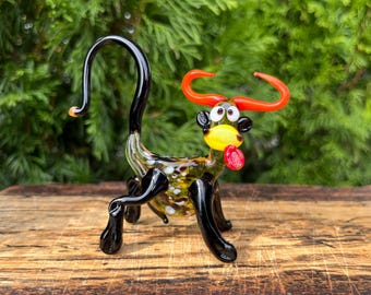 ガラスの牛の置物 - 吹きガラスの牛の彫刻 - 黒と透明のムラーノ