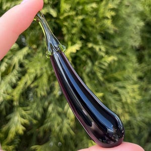 Glass Eggplant Figurine – Handmade Fused Glass Eggplant – Hand Blown Glass Vegetable Sculpture – Unique Kids Gift – Glass Vegetable Eggplant