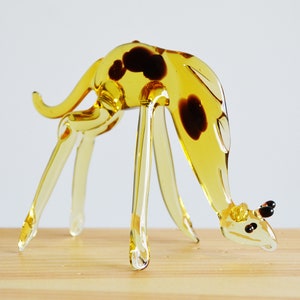 Glas Giraffe Figur – Geblasene Glas Giraffe Skulptur – Murano Stil Tier Sammlerstück – Kleine handgefertigte Giraffe Geschenk für Wildtier-Liebhaber