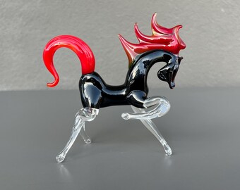 Glass Horse, glass horse figurine, glass horse ornament