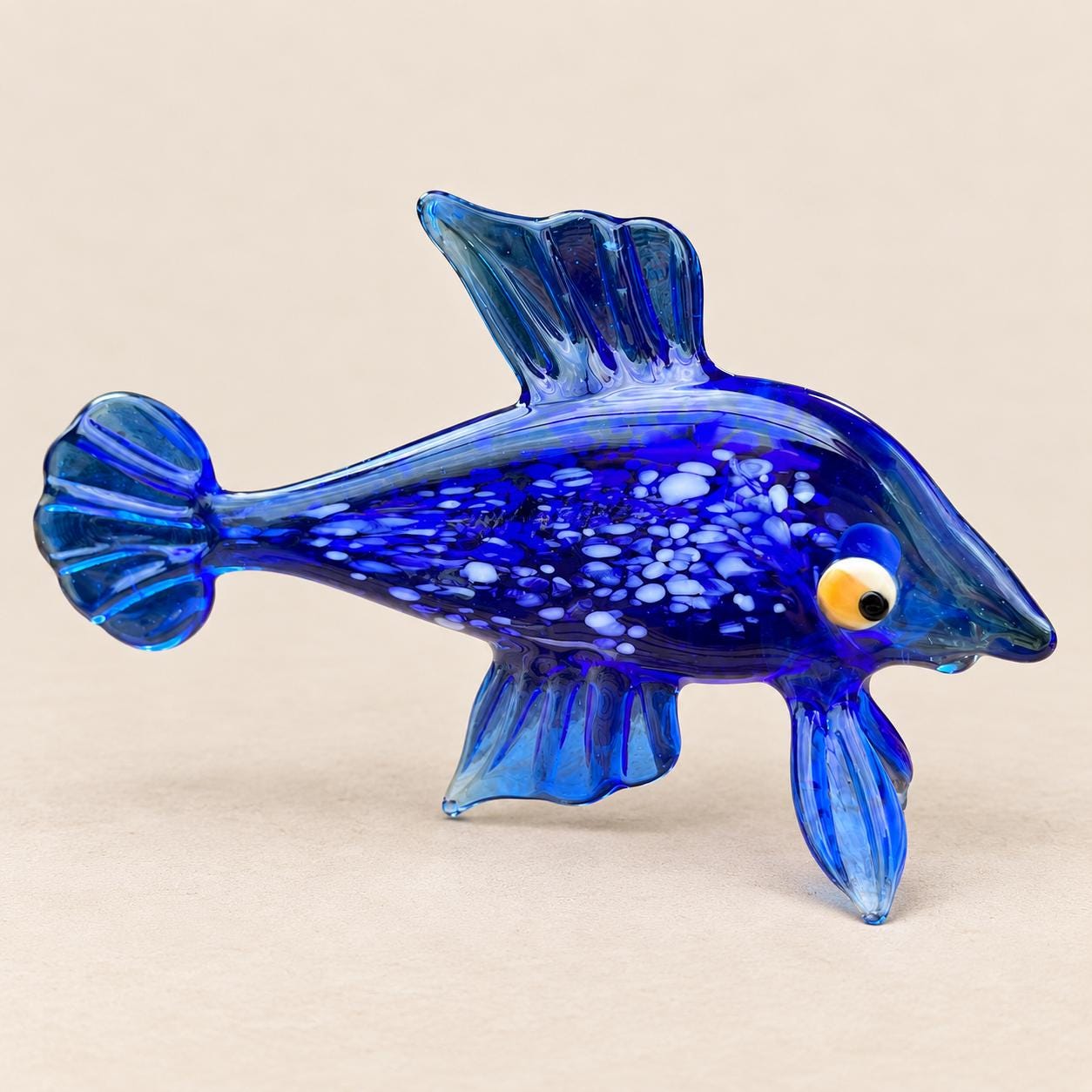 青いガラスの魚の置物 - ミニチュア手吹きガラスの魚の彫刻 - 水槽の