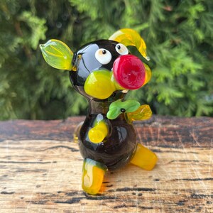 Yellow Glass Pig Figurine – Miniature Blown Pig Sculpture – Murano Style Piggy Collectible – Tiny Art Glass Pig – Handmade Animal Gift Idea