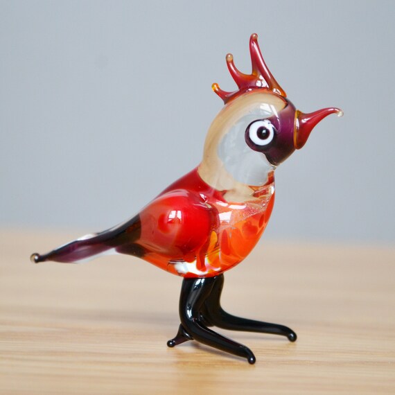 sculpture oiseau en verre soufflé oiseau vert, blanc noir h11cm