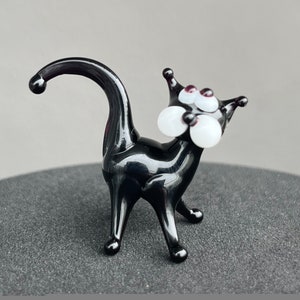 Black Glass Cat Miniature Micro Glass Cat Small Figurine Blown Glass Cat Mini Gifts Doll House Cat Sculpture Art Glass Tiny Cat Statue