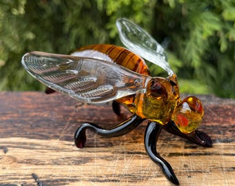 赤いガラスのてんとう虫の置物、2.2インチのミニチュア手吹きアート