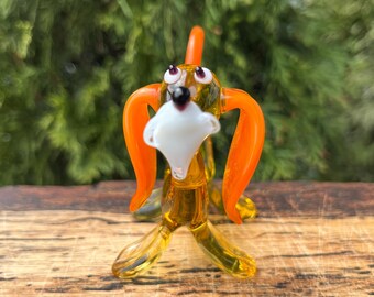 オレンジ色のガラスの犬の置物 - 吹きガラスのミニチュア子犬の彫刻