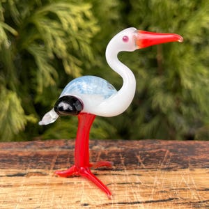Glass Stork Figurine – White Stork Bird Sculpture – Glass Stork Statue – Stork Yard Decor – Handmade Stork Ornament – Gift for Bird Lovers