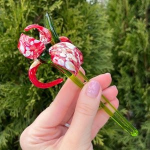 Red and White Glass Iris Flower Figurine – Blown Glass Flower Sculpture, Handcrafted Art Glass Iris with Long Stem, Unique Gift for Women
