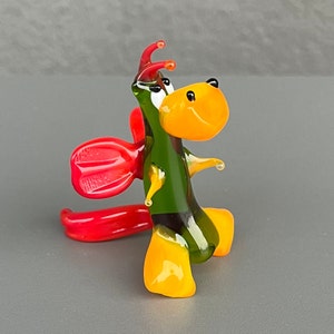 Grüne Glas-Drachenfigur – Handgefertigte Miniatur-Drachen-Skulptur – Kunstglas im Murano-Stil