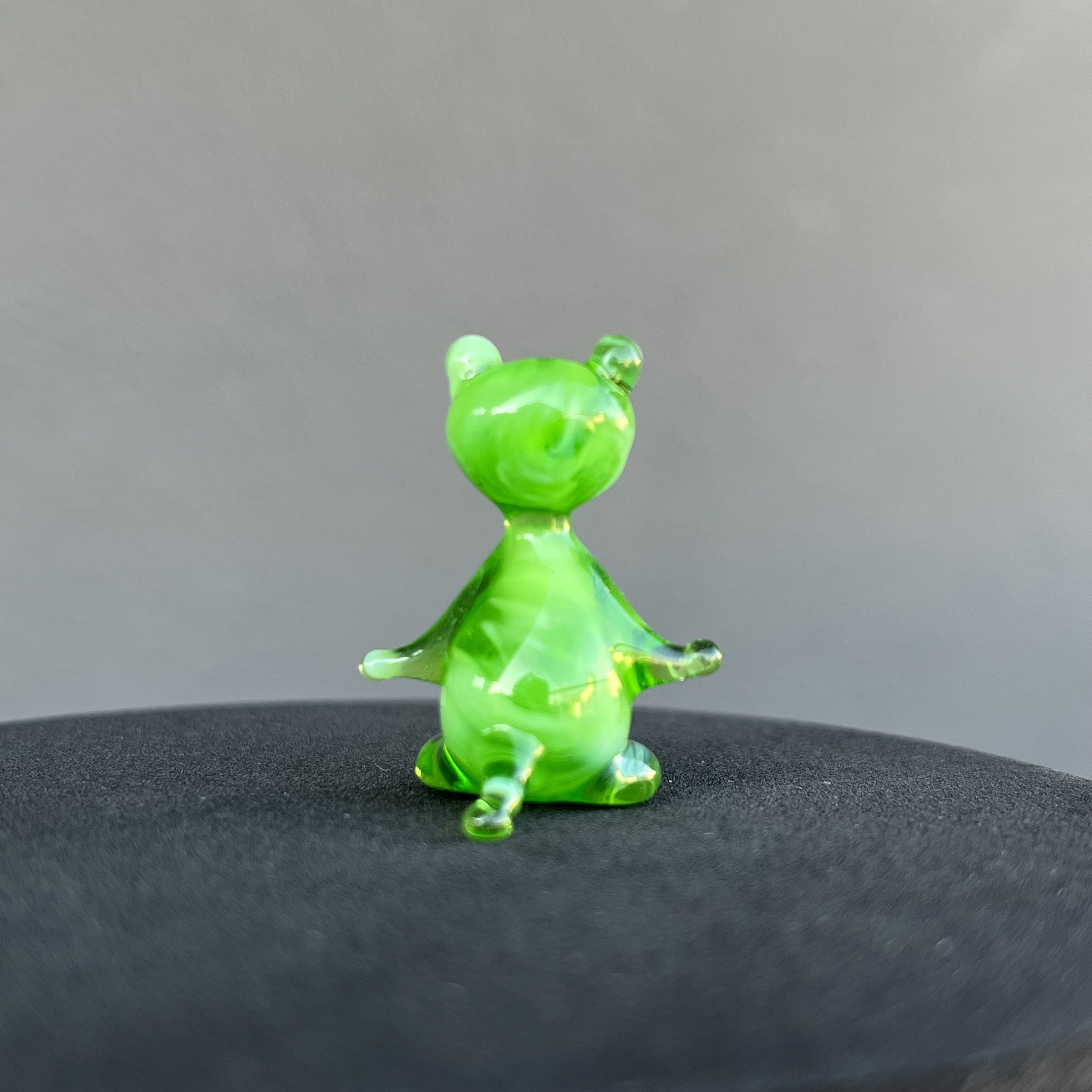 Lazyspace Household Mini Frog Statue Decorative Glass Cute
