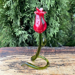 Red Glass Rose with Stand – Blown Glass Rose Flower Figurine – Art Glass Sculpture – Unique Gift for Mom – Decorative Rose Ornament