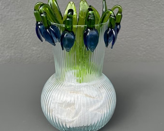 Blue Glass Snowdrop Flower Figurine – Blown Glass Flower Sculpture – Art Glass Snowdrop Ornament – Murano Style Garden Decoration