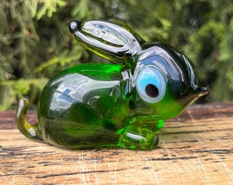 Green Glass Rabbit Figurine – Blown Glass Rabbit Sculpture – Handmade Murano Style Animal – Collectible Bunny – Unique Gift for Rabbit Lover