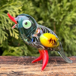 Blue Glass Bird Figurine | Handcrafted Blown Glass Bird Sculpture | Unique Collectible Animal | Perfect Gift for Bird Lovers & Home Decor