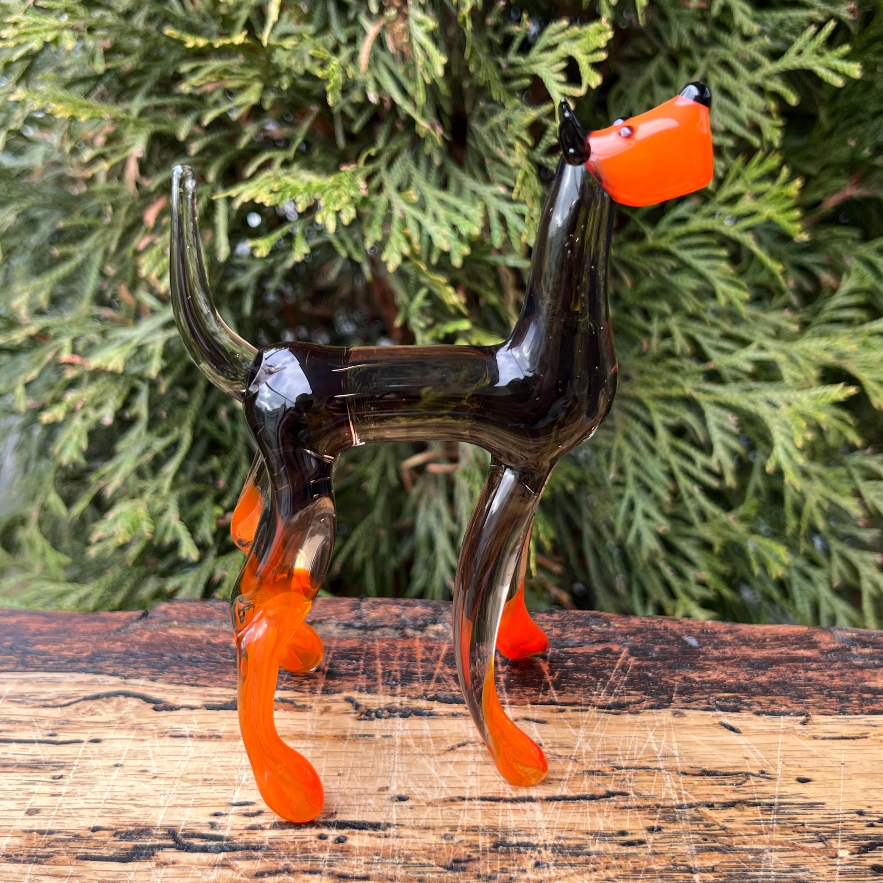 DOG HUND DOBERMAN Pinscher Figur Statue Modell DIORAMA A525 EUR 3,79