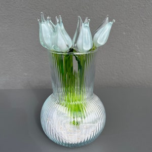 Glass Tulip Flower - White glass flower - Blown glass tulip flower - Glass flower bouquet - Artificial Tulip flower - Flower ornaments