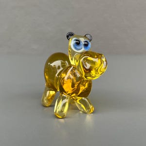 Yellow Glass Hippopotamus Figurine – Blown Art Glass Hippo Sculpture – Murano Style Hippo – Collectible Animal Statue – Gift for Hippo Lover