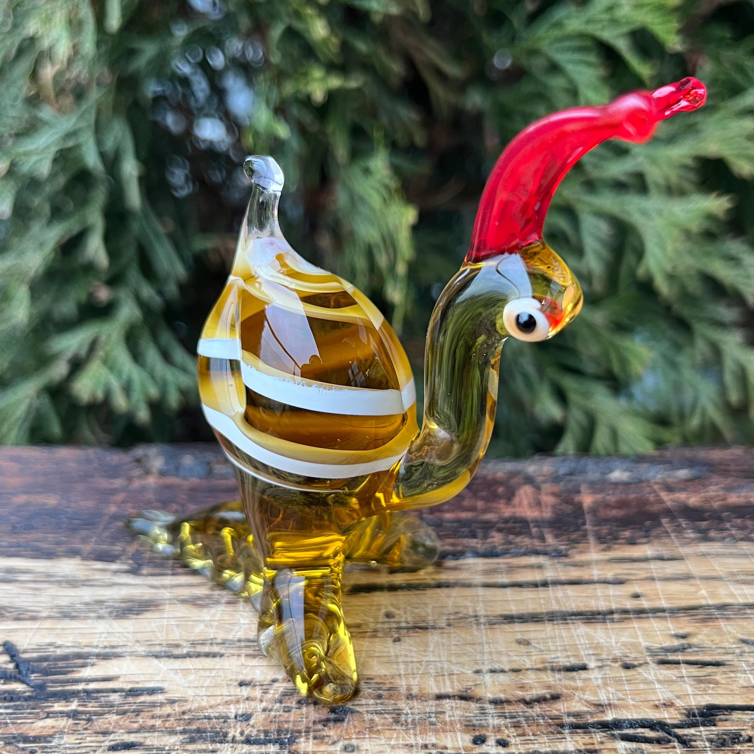 黄色のガラス製カタツムリの置物、ミニチュア手吹きガラスアート動物