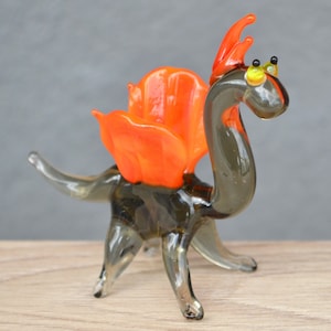Drachen Glasfigur - Geblasene Glas Drachenskulptur - Handgemachte Kreatur im Murano-Stil - Sammlerstück aus Glas - Einzigartiges Geschenk für Drachenliebhaber