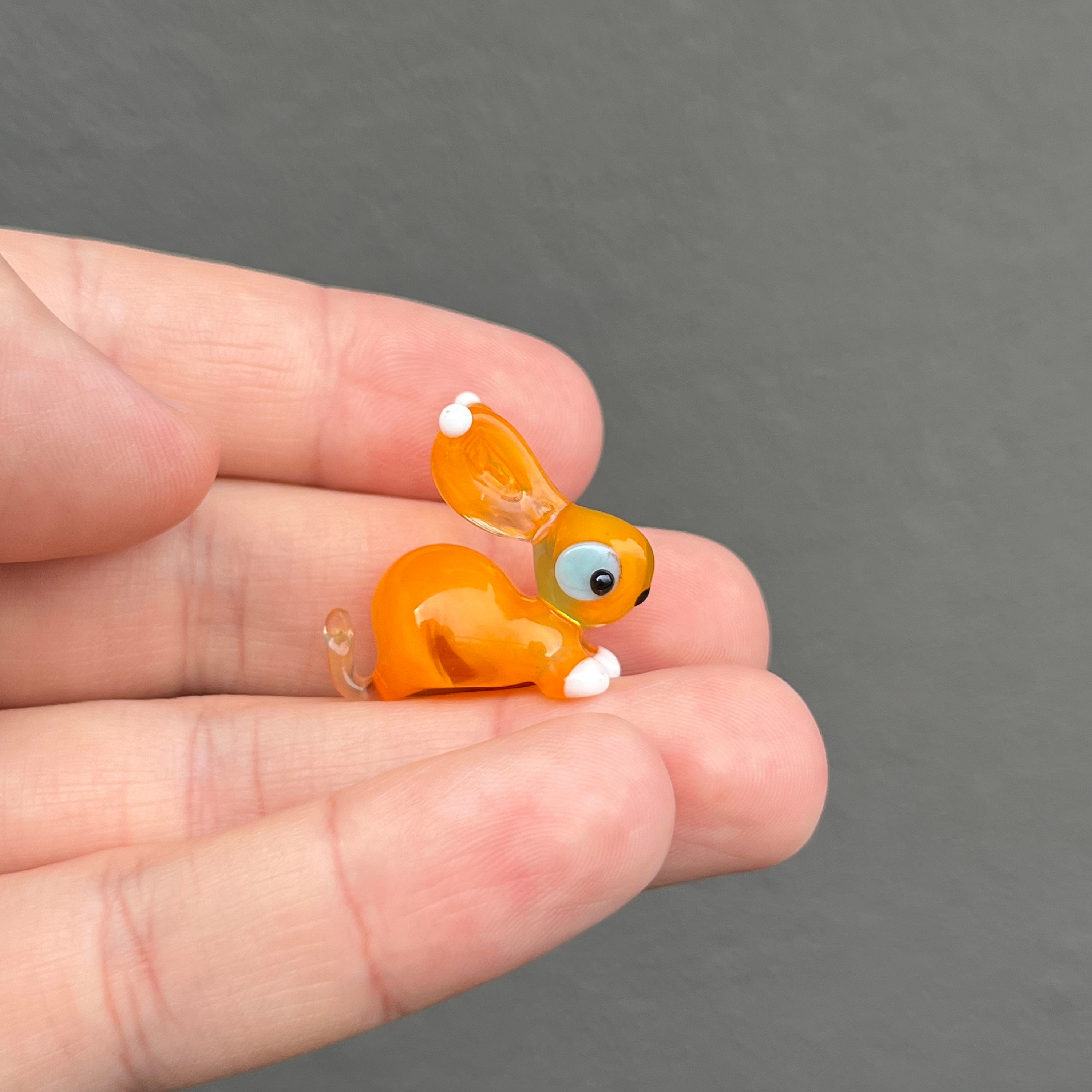 ミニチュアガラスウサギの置物 - 吹きガラスのウサギの彫刻 - マイクロ