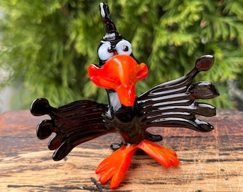 Statuetta di corvo in vetro nero – Scultura di uccello in vetro soffiato – Statuetta di animale in stile Murano – Miniatura di corvo – Uccello in vetro artistico – Regalo unico
