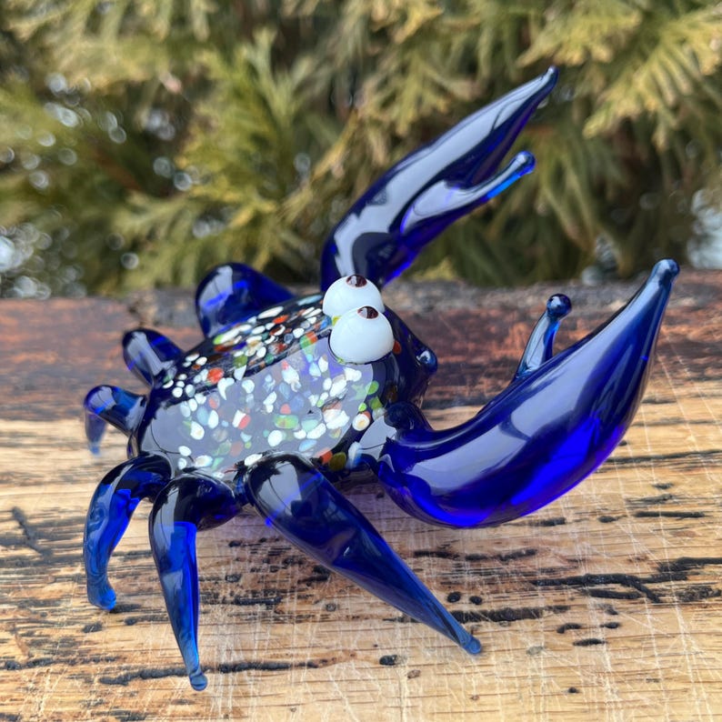 Blue Glass Crab Figurine – Hand Blown Murano Style Crab Sculpture – Ocean Decor – Crab Lover Gift image 4