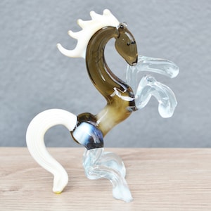 Blown Glass Horse Figurine – Art Glass Horse Sculpture – Handmade Murano Style Horse – Collectible Animal Gift – Elegant Horse Decoration