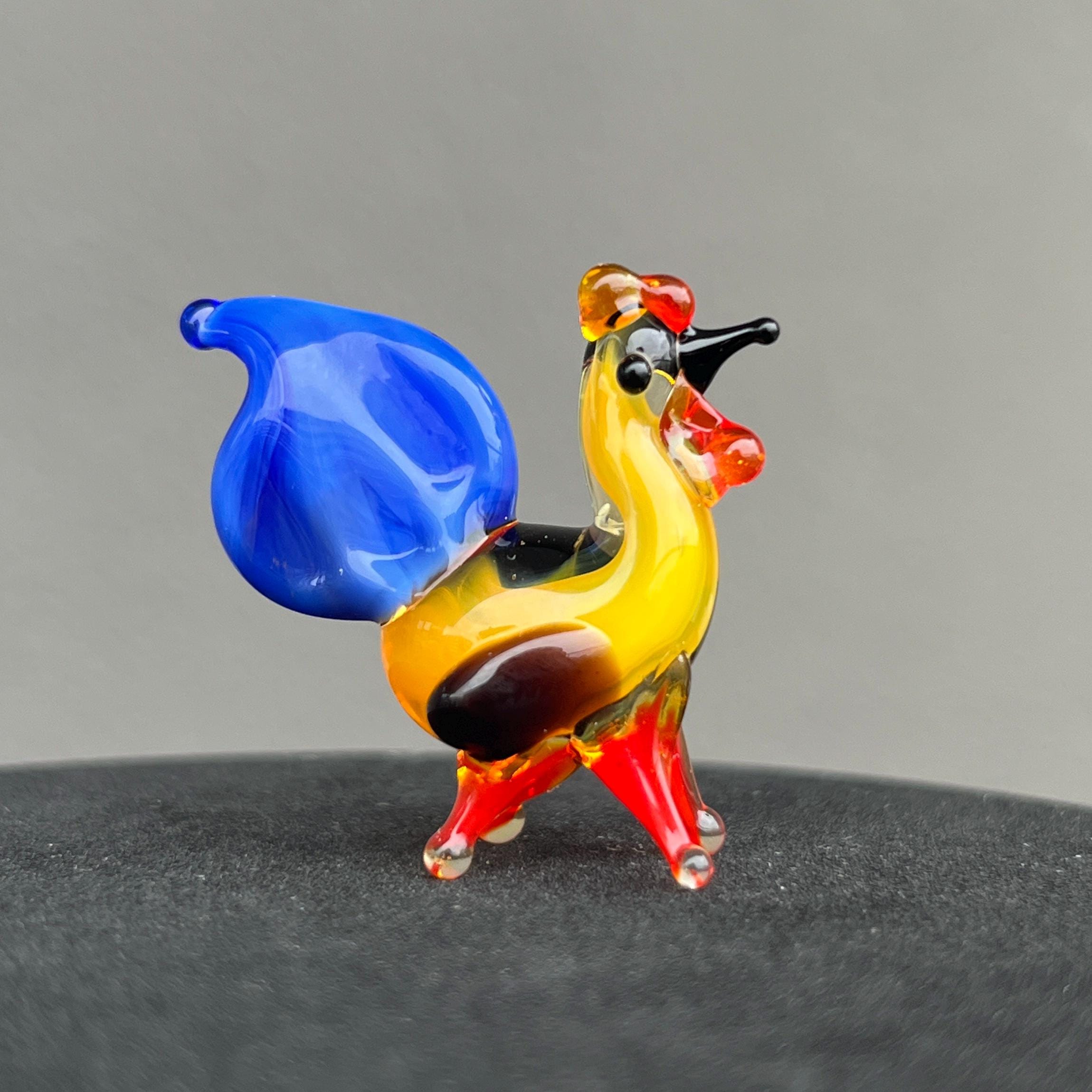 ガラス細工 ミニチュア にわとり ガラス製の鶏の置物、1インチの